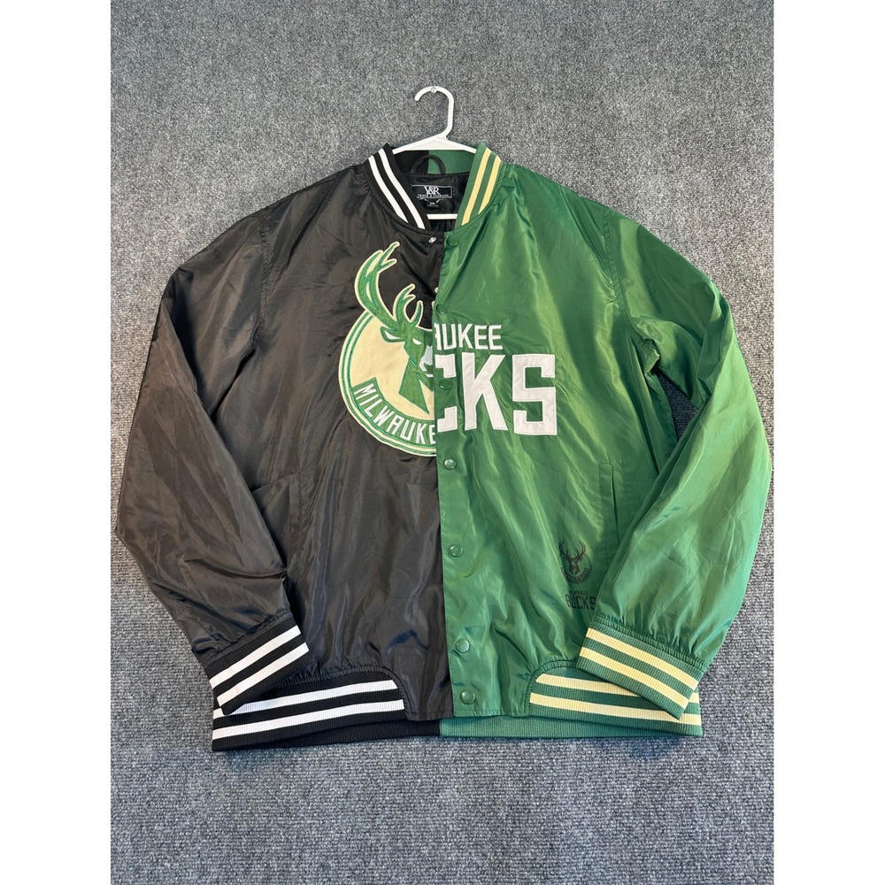 Milwaukee Bucks Split Bomber Jacket Green Black Mens 2XL NBA Young & Reckless